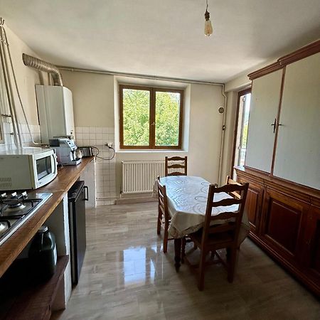 100Metres Du Chateau Au 116 Rue De La Republique Визил Екстериор снимка